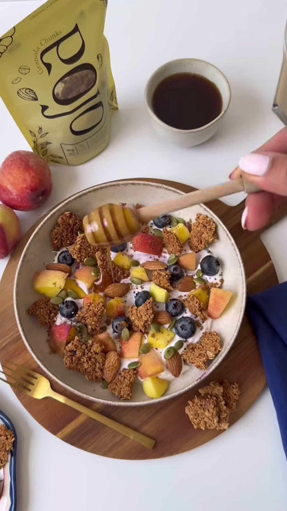 Oloa Original Almond Granola Chunks